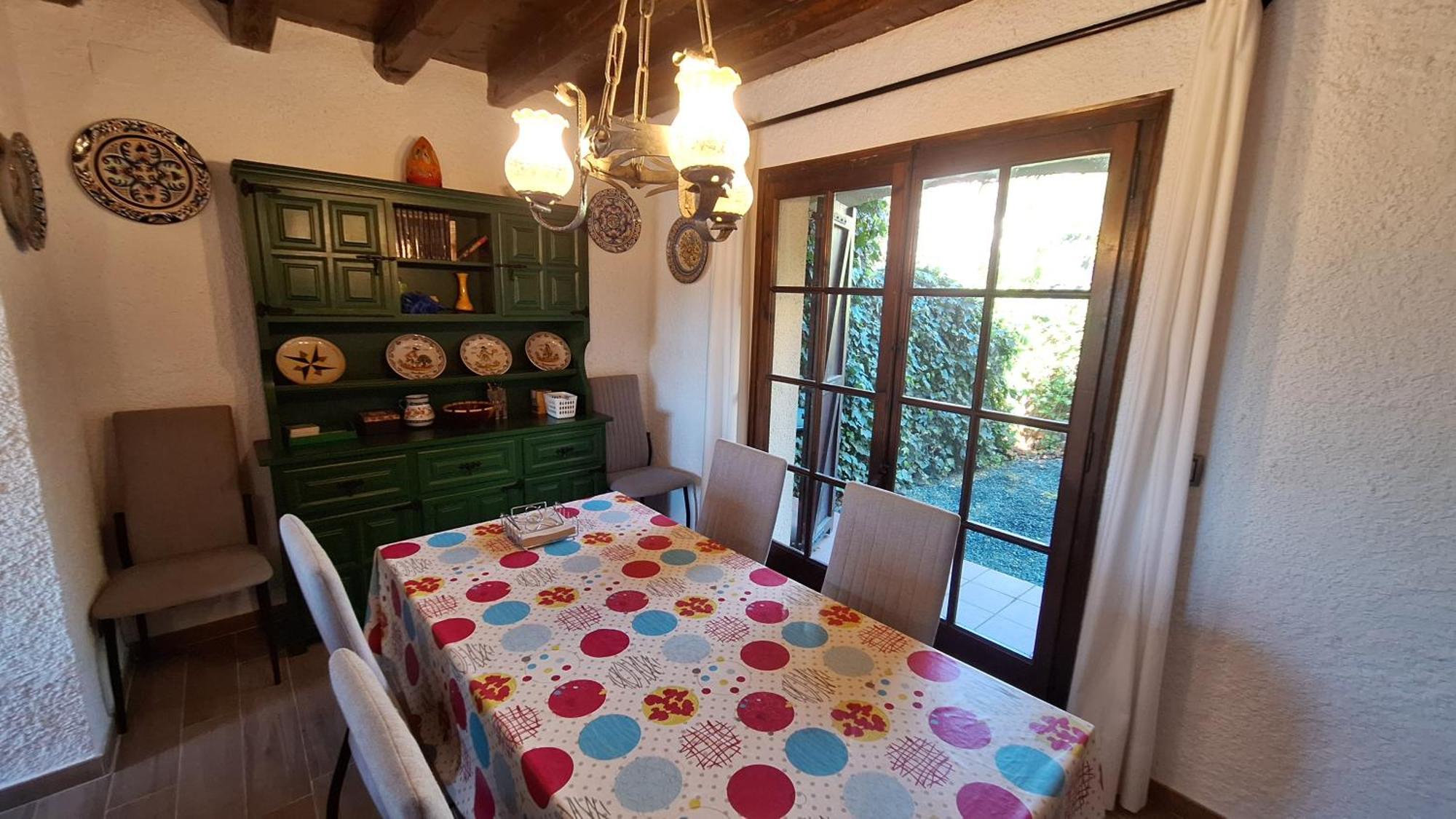 ל'אסטרטיט Les Oliveres 33 מראה חיצוני תמונה